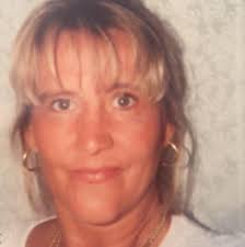 What are good places for dog grooming, nail trimming, and bathing in  Sevierville?