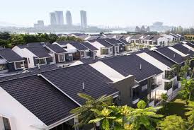 It contains 6 bedrooms, 2 kitchen, 3 toilet and bath, big hall with dining, well fence, nice gated,drilling pipe. 5 Best Landed Properties Money Can Buy In Cyberjaya
