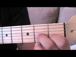 Man hat sie einfach weggelassen und es hat nicht besonders gestört. D7 Chord St09 02 Anfanger Gitarre Youtube