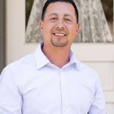 Jonathan Chavez's Instagram, Twitter & Facebook