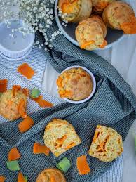 Muffins Poireaux Mimolette Vegetariens Free The Pickle Recette En 2020 Muffins Vegetariens Idee Recette Recettes De Cuisine