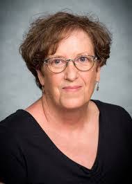 Candy Sisson's Instagram, Twitter & Facebook