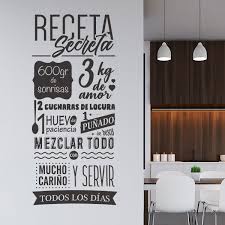 Como todo el mundo sabe, la promoción de tu negocio y tu marca es un factor fundamental a la hora de aumentar tus ventas. Vinilo Frase La Receta Secreta En 2020 Vinilos Frases Vinilos Para Cocina Vinilos Decorativos Cocina