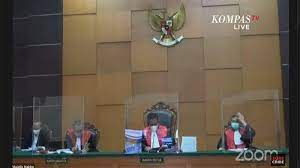 Sidang praperadilan pertama soal penetapan tersangka ditolak hakim. Live Kompas Tv Sidang Habib Rizieq Hari Ini Sidang Kasus Kerumunan Petamburan Dan Megamendung Tribun Pontianak