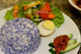 Of course, there is a variety of authentic nyonya cuisine can be found in this affluent state. Richard Rivalee Nyonya Restaurant M Mall Penang What2seeonline Com