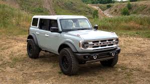 When deciding between bedroom paint colors, it can be difficult to envision exactly how the color scheme will work with the lighting, furniture, and overall decor in the room. Ford To Open Bronco Orders Says 2021 Model Year Will Be Shortened