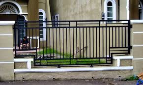 Tiang tidak hanya menopang atap teras. 45 Gambar Model Teralis Pagar Minimalis Desainrumahnya Com