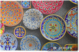 Selbst zurückbringen bitte bringen sie das zubehör innerhalb. Leinwandbild Typische Bunte Keramik Geschirr Toskana Italien Pixers Wir Leben Um Zu Verandern