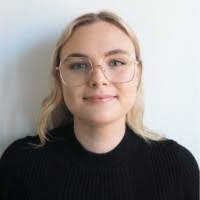 Eve Adair's Instagram, Twitter & Facebook