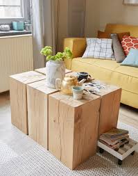salon autre style table basse cube en bois idees de decor