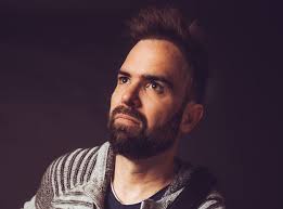 Steve Kelly Celebrates Album Release with Block Party