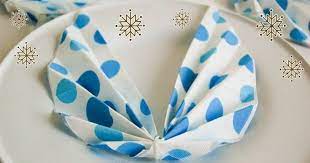 Technique simple et facile à réaliser seul. Pliage De Serviettes En Forme D Ailes D Ange Cuisine Az
