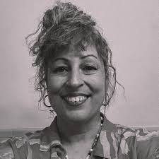 Emily Sevin's Instagram, Twitter & Facebook