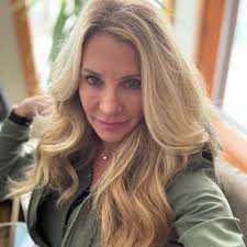 Finally, one of my children is engaged!! And to think he almost didn't date  her because she has the same name as me .🤪 Congratulations Jimi and Becca!  💗