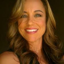 Robin Wahl's Instagram, Twitter & Facebook