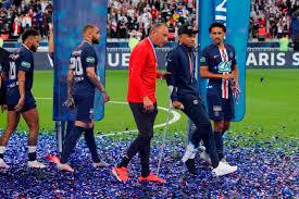 Parmi les affiches, la rencontre entre vézelise club. Kylian Mbappe Suffers Ankle Injury In Coupe De France Final Ligue 1 News