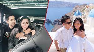 Layaknya seorang selebriti, kehidupan pribadi seorang rachel vennya juga mengundang rasa penasaran. Wow Selebgram Rachel Vennya Dikasih Mobil Mewah Sama Pacarnya Bikin Netizen Envy Halaman All Tribunnews Bogor