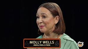 Maya Rudolph Breaks Down Her 'Loot' Character Molly's Hilarious 'Hot Ones'  Interview (Exclusive)