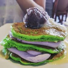 Pandam pancakes / brunching on pandan pancakes: I Ate Pandan Pancakes With Ube Cream Cheese And Caramel Coconut Syrup Food