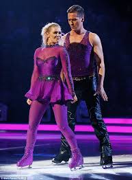 Dancing on ice judge john barrowman recently apologised for tomfoolery after it was alleged he exposed himself on the sets of doctor who and torchwood. Dancing On Ice Tv Series 2006 Photo Gallery Imdb