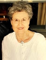 Carolyn Herring's Instagram, Twitter & Facebook