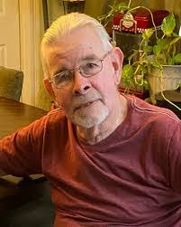 Jennifer Beese's Instagram, Twitter & Facebook