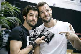 Pizzera & jaus kündigen für den herbst 2019 ihr zweites gemeinsames bühnenprogramm mit dem titel „wer nicht fühlen will, muss hören an. Paul Pizzera Und Otto Jaus Im Interview Uber Comedian Rhapsody Wiener Bezirksblatt