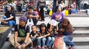 Hm rose zaitul suriani wati maarof. Lizawati Sentuhan Buskers Cover Rahim Maarof Youtube