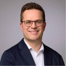 At Heathrow we're proud to be one of the few airports in the world offering  a digital retail marketplace, with our Reserve & Collect service. 🛍️ With  an expanding range from our