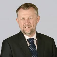 Jason Beutel's Instagram, Twitter & Facebook