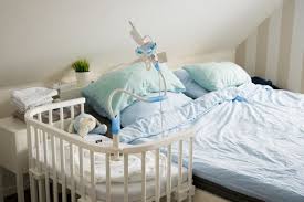 Babyphone Am Beistellbett Befestigen Dank Halterung Fur Das Babyphone Kein Problem Beistellbett Baby Schlafzimmer Kleinkinderbett