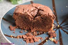 Recette Du Gateau Au Chocolat Aromatise A La Tanaisie Herbio Tiful Gateau Chocolat Recette Gateau Recette