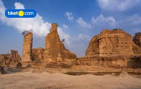 Sangat sesuai untuk korang yang plan nak pergi bercuti dengan family atau. 9 Tempat Wisata Di Indonesia Bak Di Luar Negeri Tiket Com