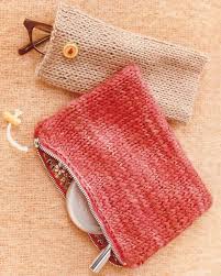 Download 32 Easy Knitted Gifts To Make In A Few Hours Yellowimages Mockups
