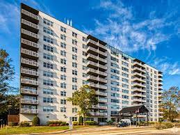 A 2 bedroom apartments averages $1,575 and ranges from $450 to $1,830. Apartments For Rent Near Old Dominion University Norfolk Va Student Housing Apartments Com