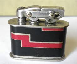 A Rare Luxour Lighter From France With A Kw Strike Mechanism Kw Was The Name Of Designer Karl Weiden S Manufacturing Company In Germany Close To The Accendino