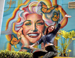 Sabrina Shumaker (@shumakerart) • Instagram photos and videos