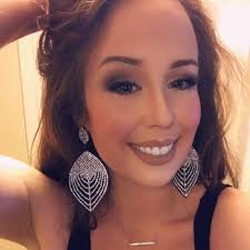 Bianca McDANIEL (@biancamcdaniel)