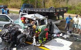El accidente se produjo cerca de las 0.30 de hoy, cuando el ómnibus de la empresa río uruguay se despistó en la ruta br 285, en jurisdicción de san misiones de las misiones. Accidentes De Transito En Carreteras De Brasil Dejaron 6 244 Muertos En 2017 El Nuevo Diario