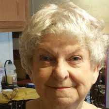 Crocheted .. fish tank ❤️🧡💛🩷💚💙💜