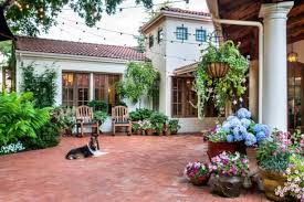 Hacienda mexican style house plans with courtyard. 15 Most Appealing Spanish Style Homes With Courtyards To Create An Eclectic Architecture Aprylann