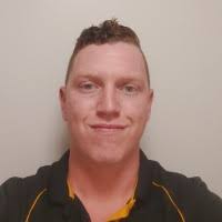 200+ perfiles de «Calvert»