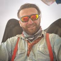 800+ "Bondar" profiles