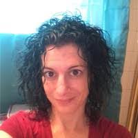 Robyn Schwartz's Instagram, Twitter & Facebook