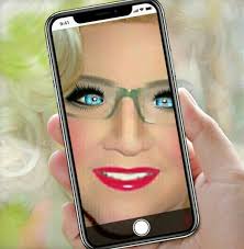 Casandra T. Collins (@CasandraThea)