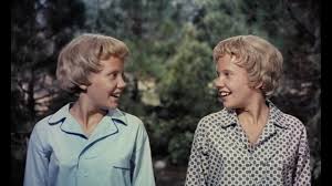 Products of single parent households, they switch places so as to meet the parent they never knew, and then contrive to reunite them. Aom Movies Et Al The Parent Trap 1961