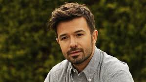 Check spelling or type a new query. Yalin Kalpten Dudaga Feat Ozan Col Sarki Sozu Dinle Sarki Sozleri Muzik Dinle