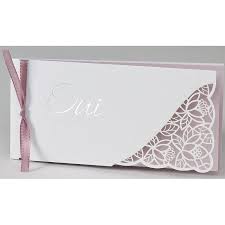 Une nouvelle tendance très chic et raffinée voit de plus en plus le jour avec les cartes de remerciement photo, qui sont des cartes doubles agrémentées de la photo des. Epingle Sur Mariage