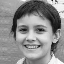 1962, in Rome, and Elizabeth Taylor just received the David di Donatello  Award for Best Actress for her performance in" Suddenly, Last  Summer".(1959) She wears a Dior dress and emeralds and diamonds