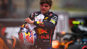 Blah gigi riding dick she looks average looks but with a